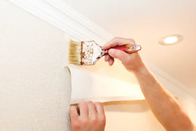 Pose de papier peint au Chaffal — revêtements muraux et toiles de verre